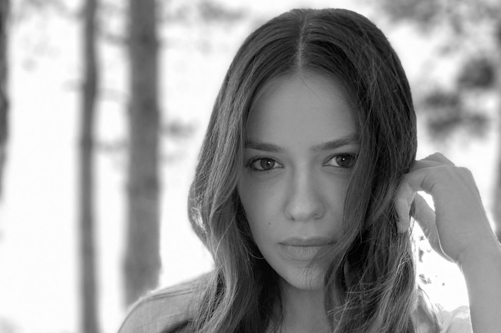 Tamara One Page 1024x682